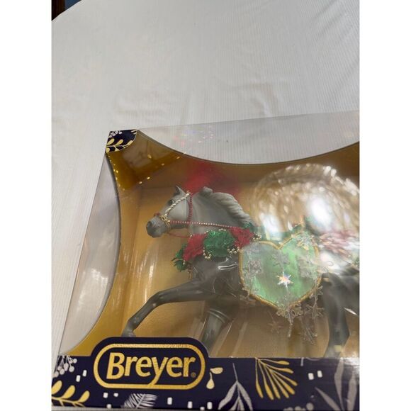 Christmas in Bloom | 2025 Stirrup Ornament | Retired  Breyer NEW Christmas in Bloom 2025 Holiday Flash Traditional Model Horse